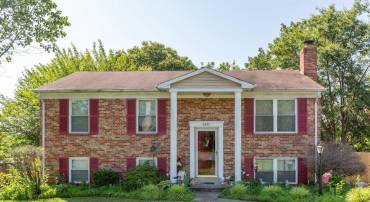 5955 PLUMWOOD LN, WOODBRIDGE, Virginia 22193, 4 Bedrooms Bedrooms, ,2 BathroomsBathrooms,Residential,For sale,5955 PLUMWOOD LN,VAPW2097866 MLS # VAPW2097866