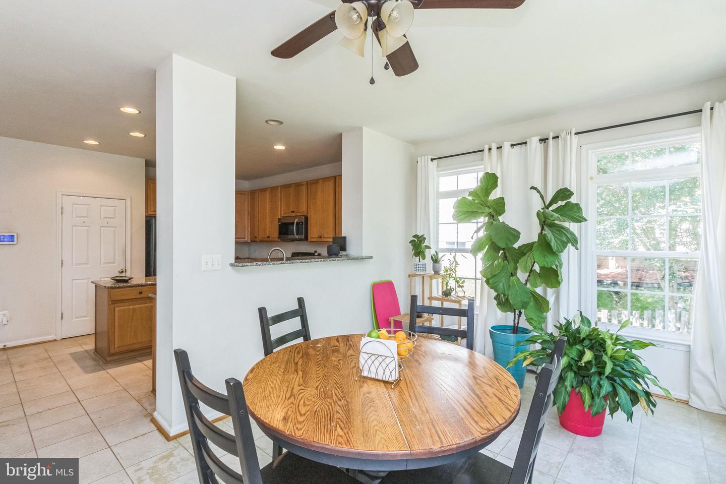 10110 LEES CROSSING LN, FREDERICKSBURG, Virginia 22408, 5 Bedrooms Bedrooms, ,3 BathroomsBathrooms,Residential,For sale,10110 LEES CROSSING LN,VASP2034178 MLS # VASP2034178