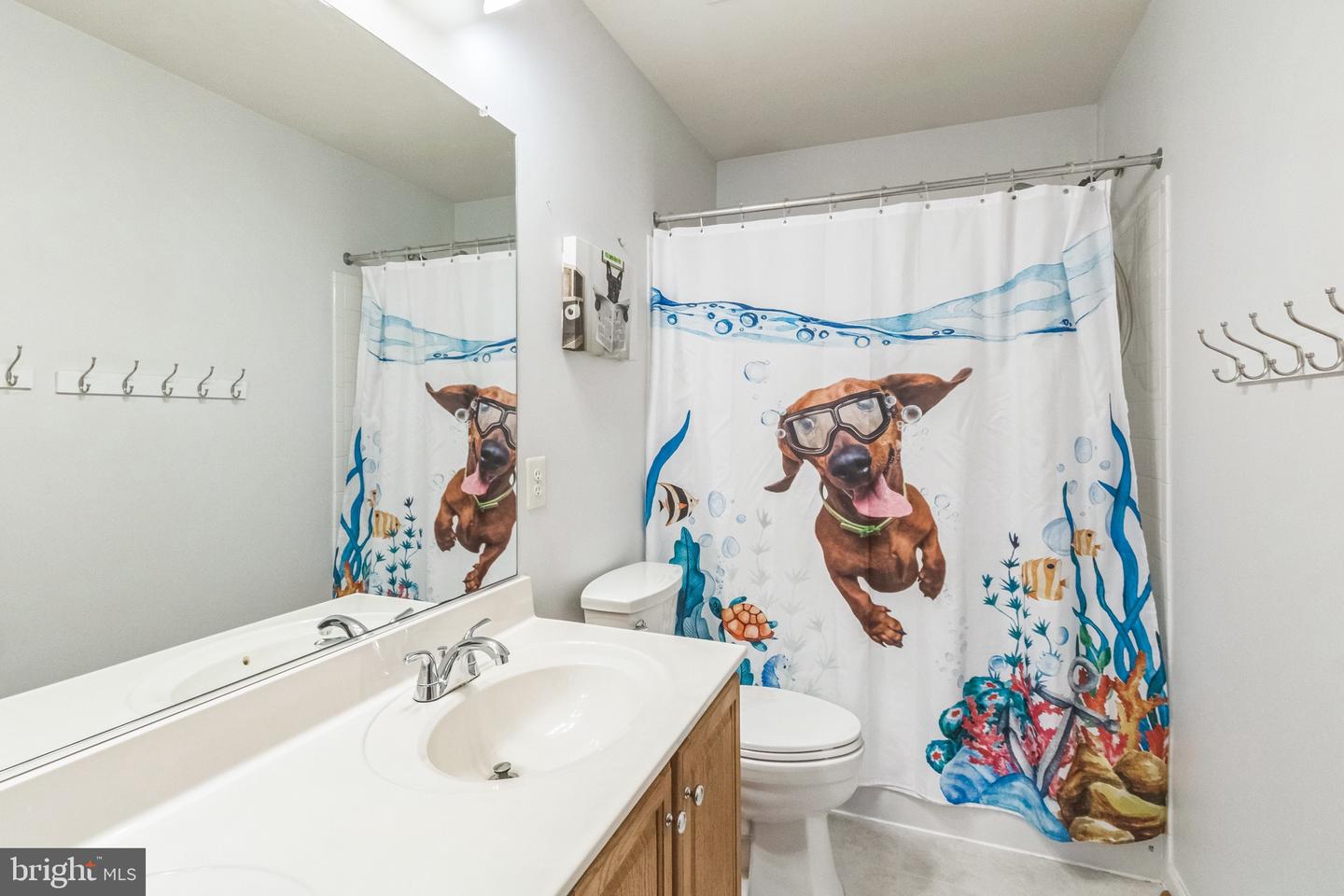 10110 LEES CROSSING LN, FREDERICKSBURG, Virginia 22408, 5 Bedrooms Bedrooms, ,3 BathroomsBathrooms,Residential,For sale,10110 LEES CROSSING LN,VASP2034178 MLS # VASP2034178