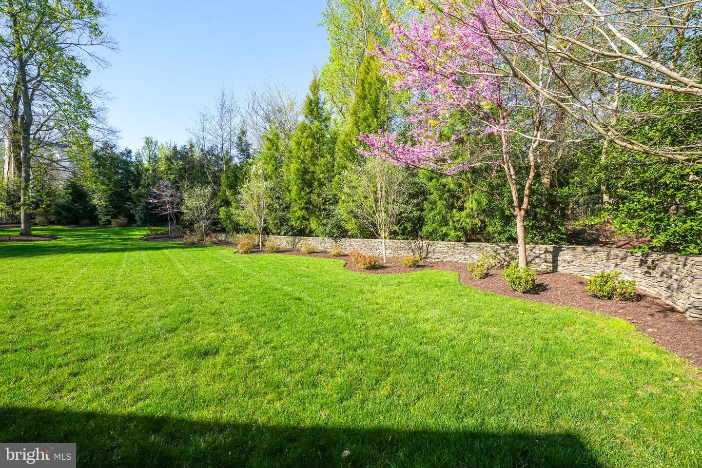 2022 ROCKINGHAM ST, MCLEAN, Virginia 22101, 6 Bedrooms Bedrooms, ,5 BathroomsBathrooms,Residential,For sale,2022 ROCKINGHAM ST,VAFX2250336 MLS # VAFX2250336
