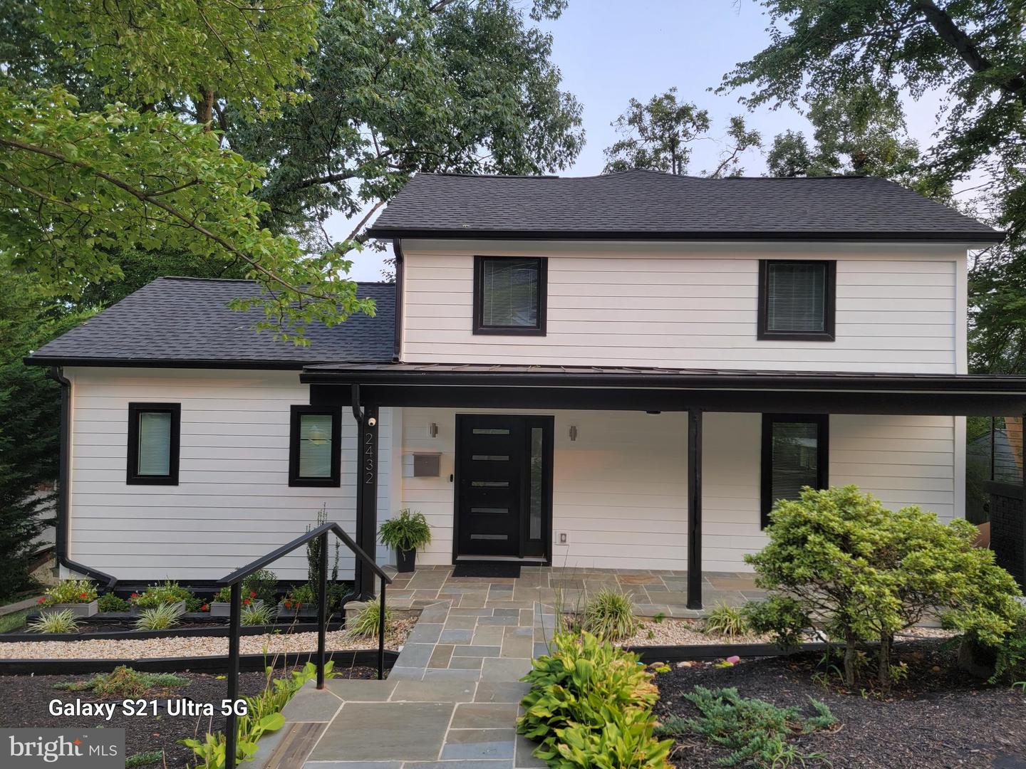 2432 S CULPEPER ST, ARLINGTON, Virginia 22206, 6 Bedrooms Bedrooms, ,4 BathroomsBathrooms,Residential,For sale,2432 S CULPEPER ST,VAAR2059814 MLS # VAAR2059814