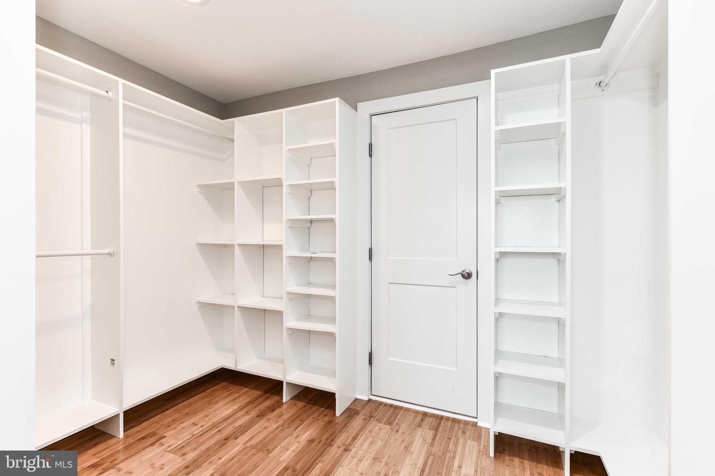 2432 S CULPEPER ST, ARLINGTON, Virginia 22206, 6 Bedrooms Bedrooms, ,4 BathroomsBathrooms,Residential,For sale,2432 S CULPEPER ST,VAAR2059814 MLS # VAAR2059814