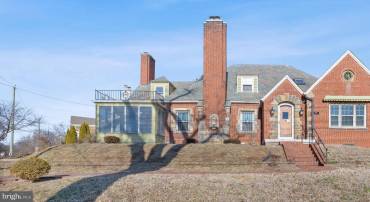 7310 ALASKA AVE NW, WASHINGTON, District Of Columbia 20012, 5 Bedrooms Bedrooms, ,4 BathroomsBathrooms,Residential,For sale,7310 ALASKA AVE NW,DCDC2207560 MLS # DCDC2207560