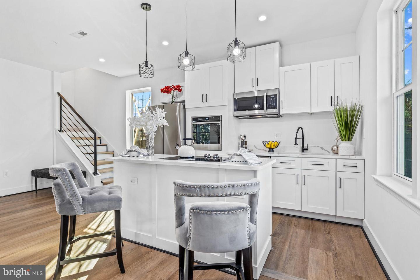 4269 MEADE NE, WASHINGTON, District Of Columbia 20019, 5 Bedrooms Bedrooms, ,5 BathroomsBathrooms,Residential,For sale,4269 MEADE NE,DCDC2167290 MLS # DCDC2167290