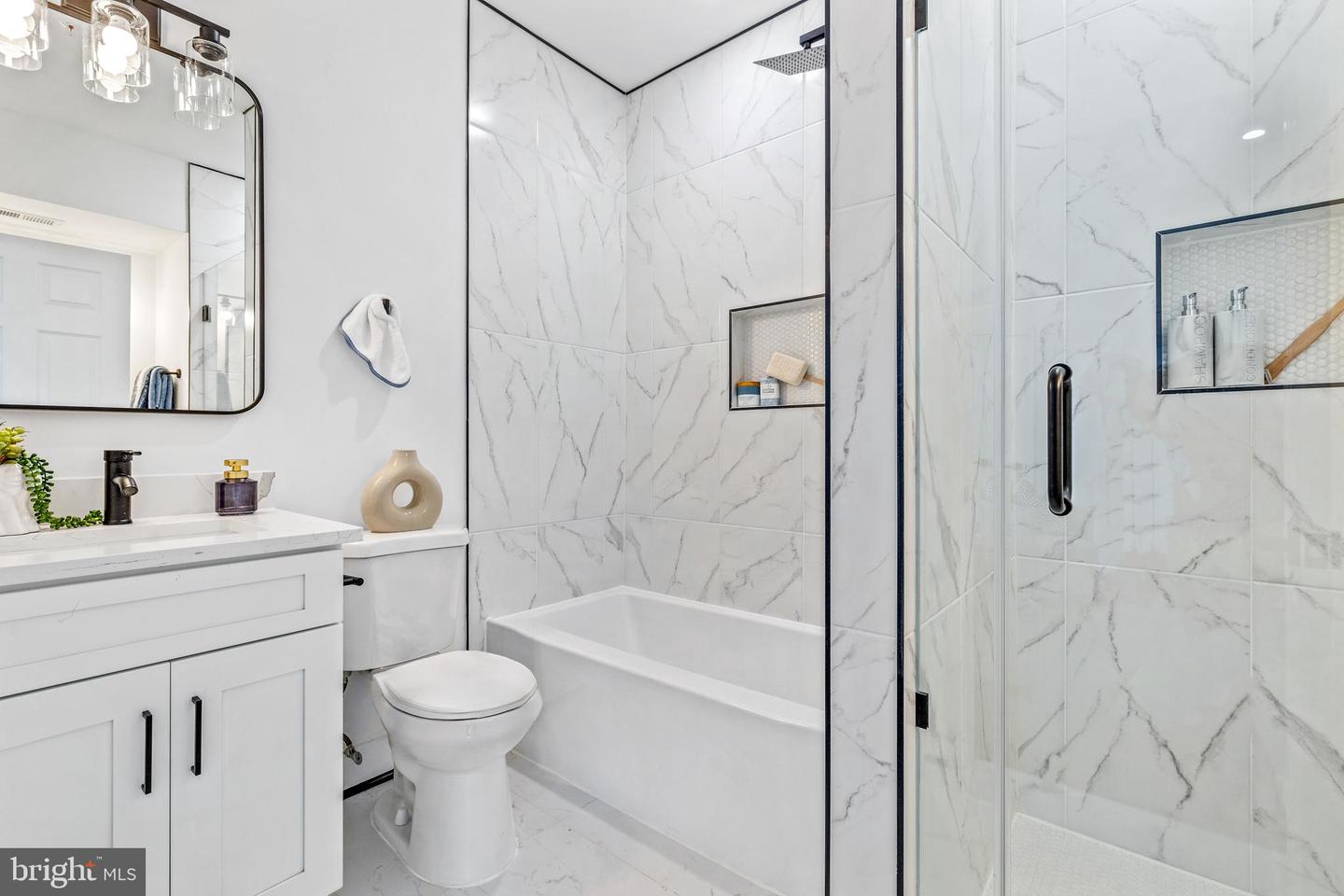 4269 MEADE NE, WASHINGTON, District Of Columbia 20019, 5 Bedrooms Bedrooms, ,5 BathroomsBathrooms,Residential,For sale,4269 MEADE NE,DCDC2167290 MLS # DCDC2167290