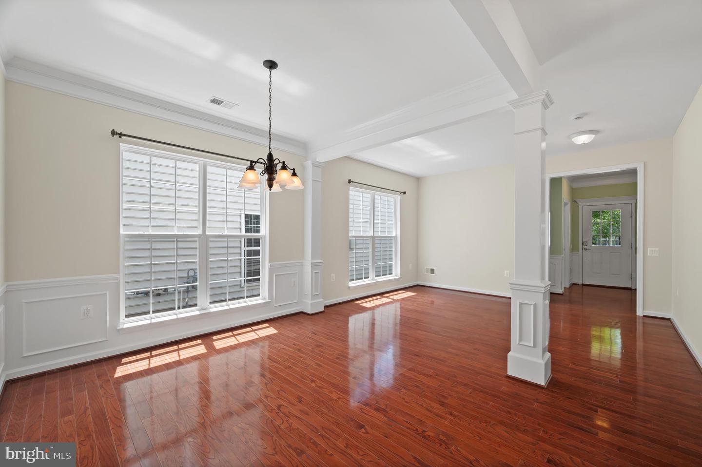 20396 OYSTER REEF PL, ASHBURN, Virginia 20147, 3 Bedrooms Bedrooms, ,3 BathroomsBathrooms,Residential,For sale,20396 OYSTER REEF PL,VALO2091946 MLS # VALO2091946