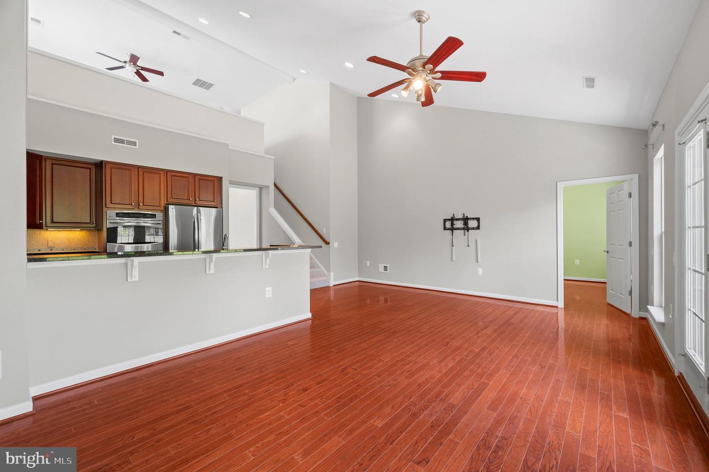 20396 OYSTER REEF PL, ASHBURN, Virginia 20147, 3 Bedrooms Bedrooms, ,3 BathroomsBathrooms,Residential,For sale,20396 OYSTER REEF PL,VALO2091946 MLS # VALO2091946