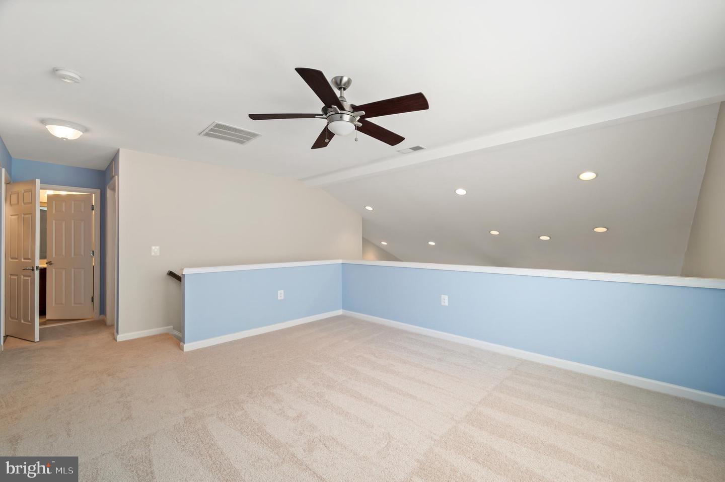 20396 OYSTER REEF PL, ASHBURN, Virginia 20147, 3 Bedrooms Bedrooms, ,3 BathroomsBathrooms,Residential,For sale,20396 OYSTER REEF PL,VALO2091946 MLS # VALO2091946