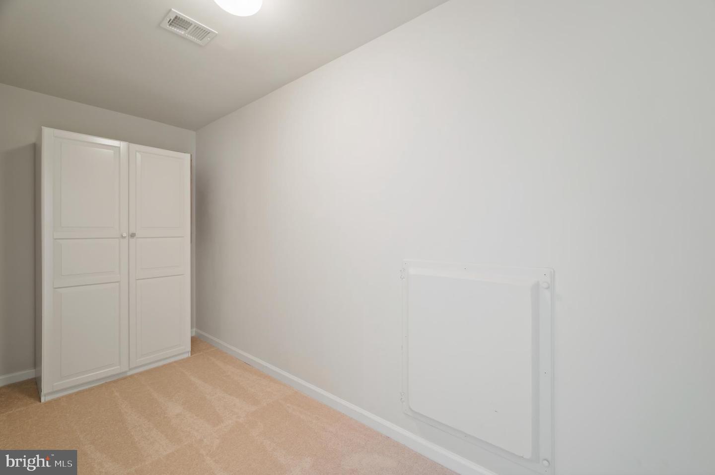 20396 OYSTER REEF PL, ASHBURN, Virginia 20147, 3 Bedrooms Bedrooms, ,3 BathroomsBathrooms,Residential,For sale,20396 OYSTER REEF PL,VALO2091946 MLS # VALO2091946