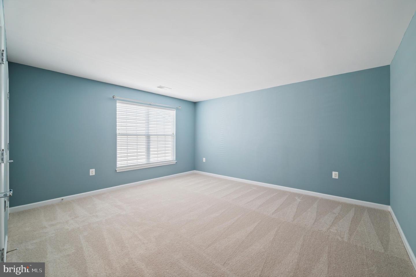 20396 OYSTER REEF PL, ASHBURN, Virginia 20147, 3 Bedrooms Bedrooms, ,3 BathroomsBathrooms,Residential,For sale,20396 OYSTER REEF PL,VALO2091946 MLS # VALO2091946