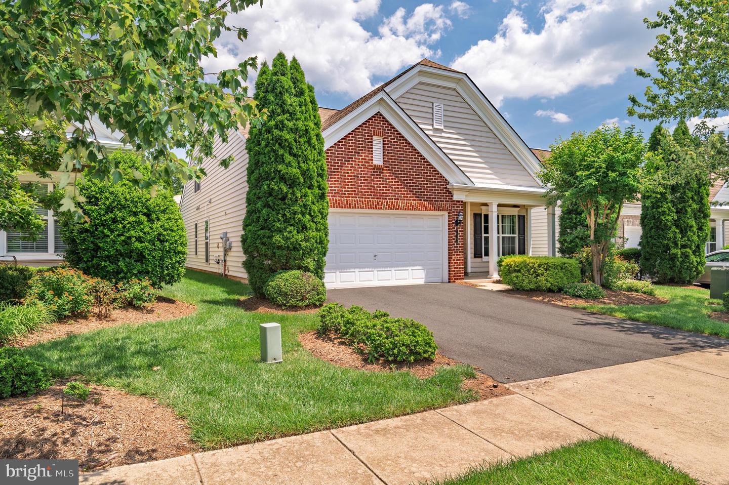 20396 OYSTER REEF PL, ASHBURN, Virginia 20147, 3 Bedrooms Bedrooms, ,3 BathroomsBathrooms,Residential,For sale,20396 OYSTER REEF PL,VALO2091946 MLS # VALO2091946