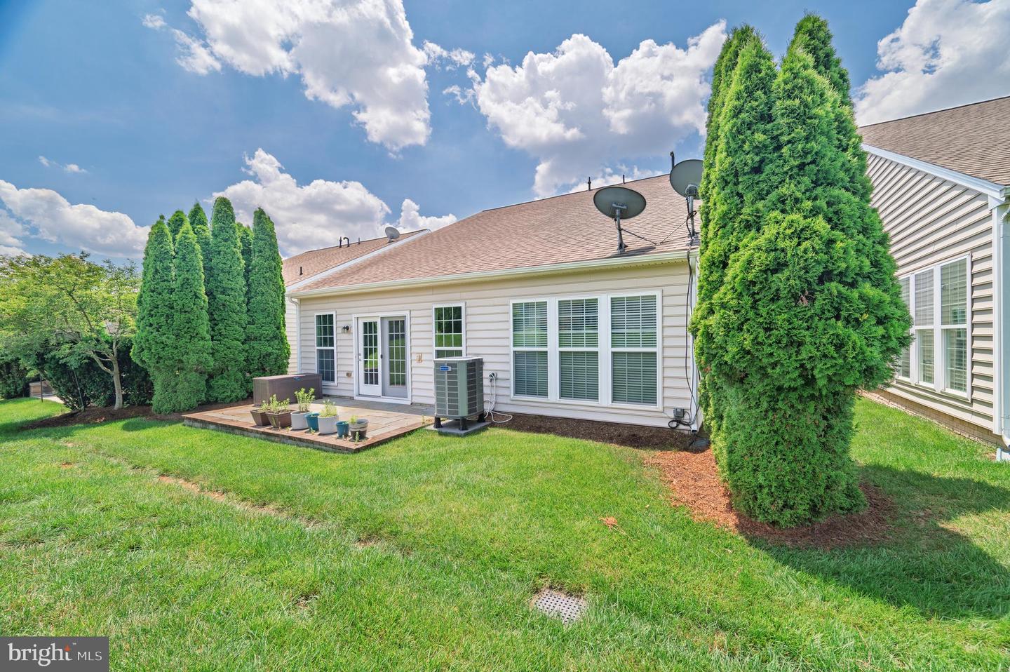20396 OYSTER REEF PL, ASHBURN, Virginia 20147, 3 Bedrooms Bedrooms, ,3 BathroomsBathrooms,Residential,For sale,20396 OYSTER REEF PL,VALO2091946 MLS # VALO2091946