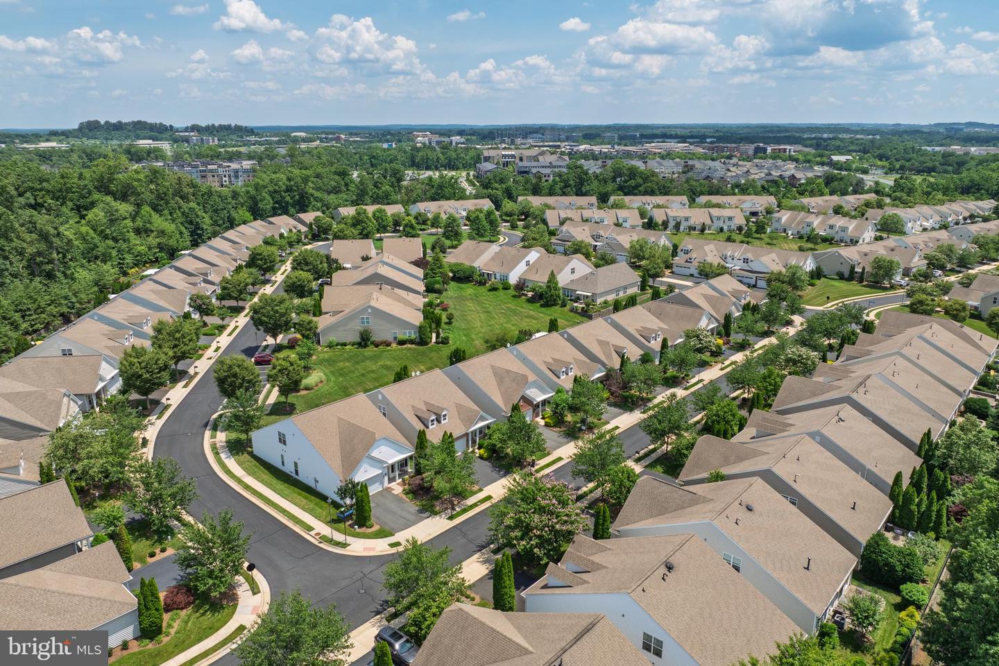 20396 OYSTER REEF PL, ASHBURN, Virginia 20147, 3 Bedrooms Bedrooms, ,3 BathroomsBathrooms,Residential,For sale,20396 OYSTER REEF PL,VALO2091946 MLS # VALO2091946