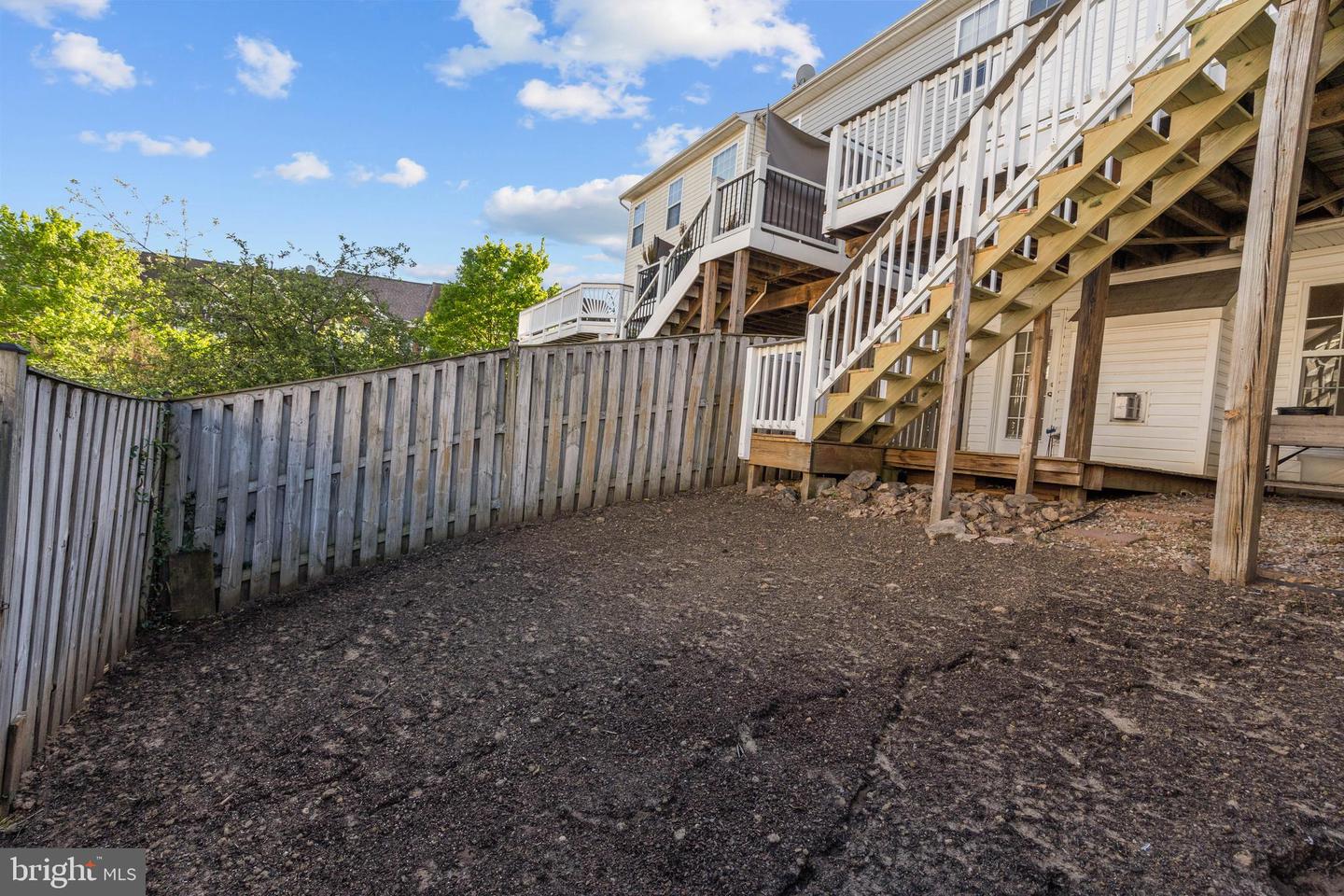18518 SIERRA SPRINGS SQ, LEESBURG, Virginia 20176, 3 Bedrooms Bedrooms, ,2 BathroomsBathrooms,Residential,For sale,18518 SIERRA SPRINGS SQ,VALO2092716 MLS # VALO2092716