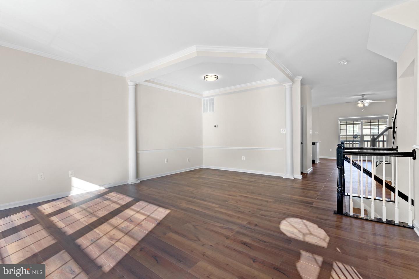 18518 SIERRA SPRINGS SQ, LEESBURG, Virginia 20176, 3 Bedrooms Bedrooms, ,2 BathroomsBathrooms,Residential,For sale,18518 SIERRA SPRINGS SQ,VALO2092716 MLS # VALO2092716