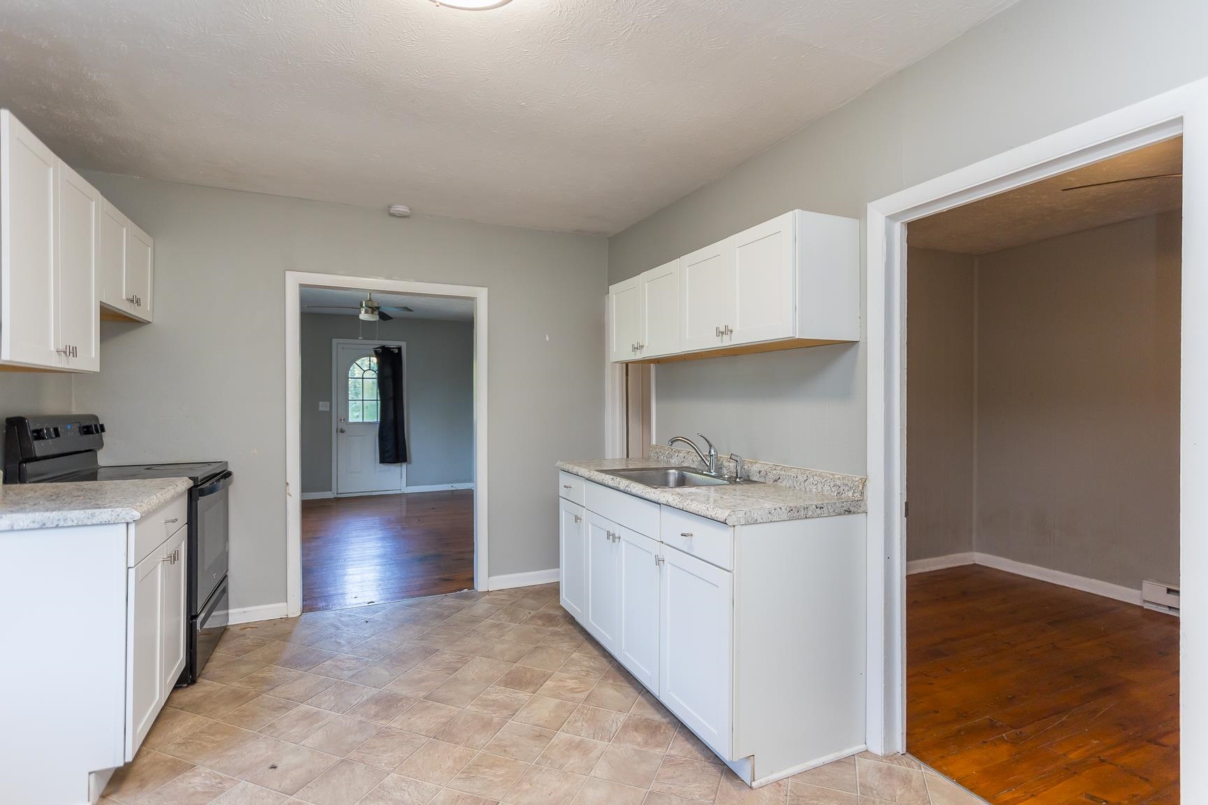 99 SHARP HILL LN, HINTON, Virginia 22831, 2 Bedrooms Bedrooms, ,1 BathroomBathrooms,Residential,99 SHARP HILL LN,666067 MLS # 666067