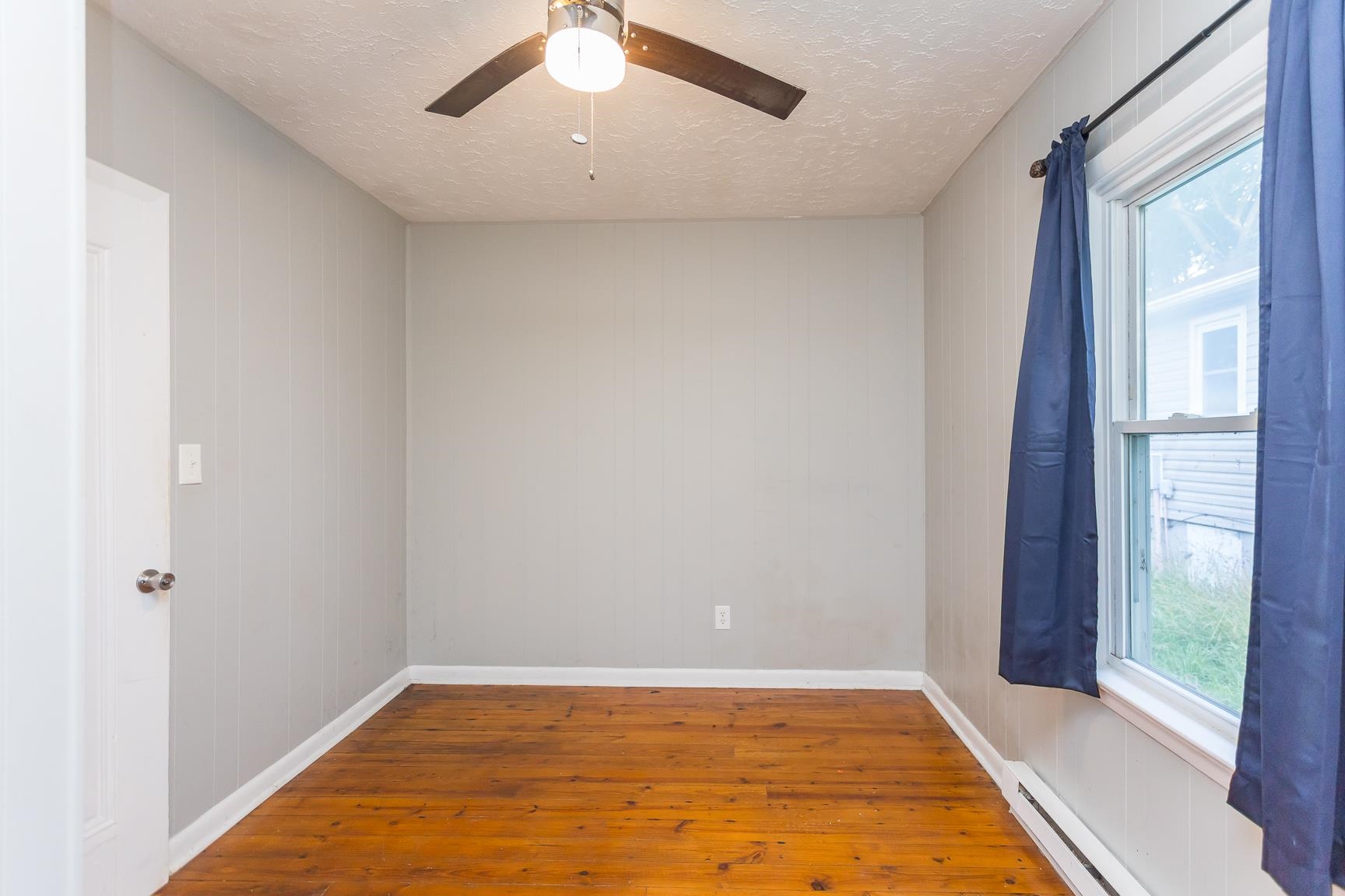 99 SHARP HILL LN, HINTON, Virginia 22831, 2 Bedrooms Bedrooms, ,1 BathroomBathrooms,Residential,99 SHARP HILL LN,666067 MLS # 666067