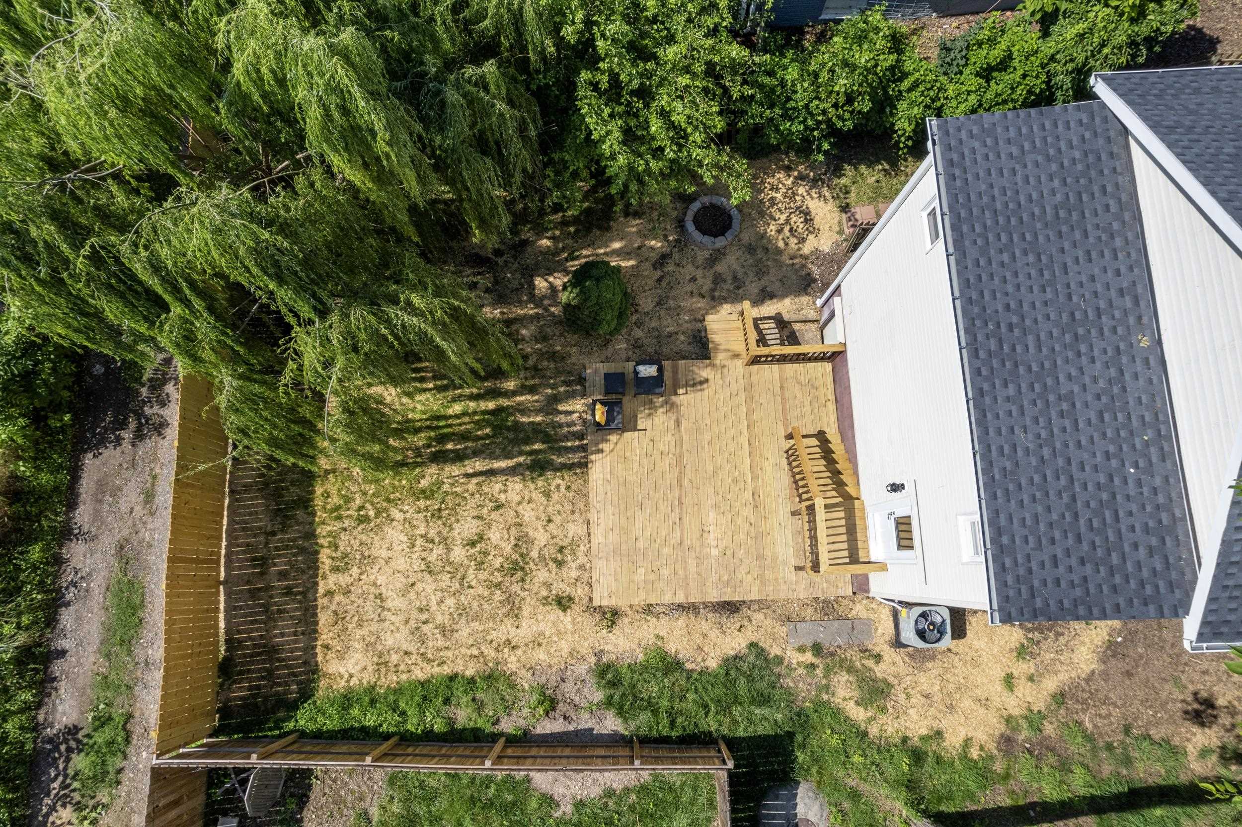 503 WINTHROP ST, STAUNTON, Virginia 24401, 2 Bedrooms Bedrooms, ,1 BathroomBathrooms,Residential,503 Winthrop St,503 WINTHROP ST,666069 MLS # 666069