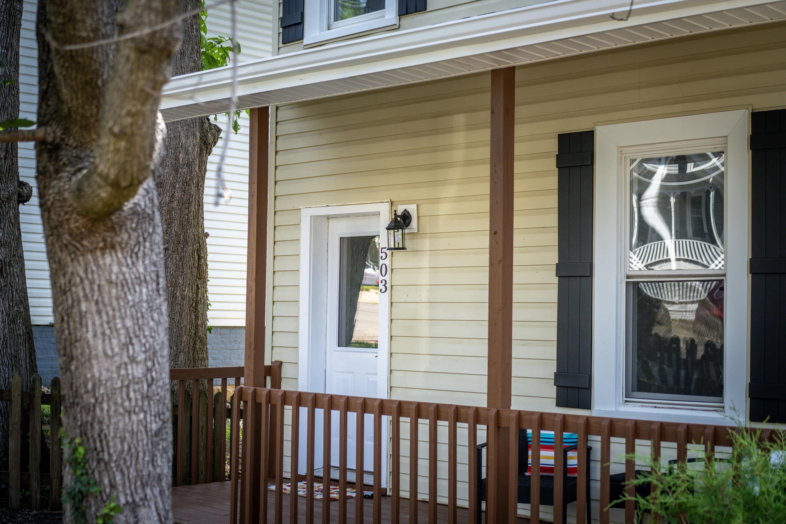 503 WINTHROP ST, STAUNTON, Virginia 24401, 2 Bedrooms Bedrooms, ,1 BathroomBathrooms,Residential,503 Winthrop St,503 WINTHROP ST,666069 MLS # 666069
