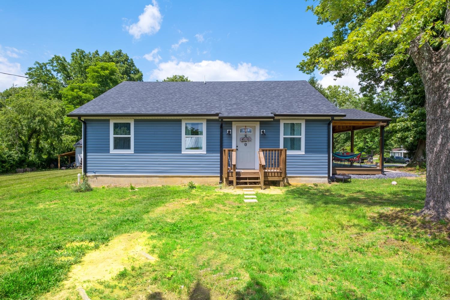 860 MARYLAND AVE, WAYNESBORO, Virginia 22980, 3 Bedrooms Bedrooms, ,2 BathroomsBathrooms,Residential,860 MARYLAND AVE,666071 MLS # 666071