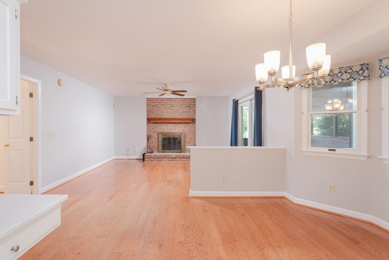 1381 BLUEWATER RD, ROCKINGHAM, Virginia 22801, 4 Bedrooms Bedrooms, ,3 BathroomsBathrooms,Residential,1381 BLUEWATER RD,666072 MLS # 666072