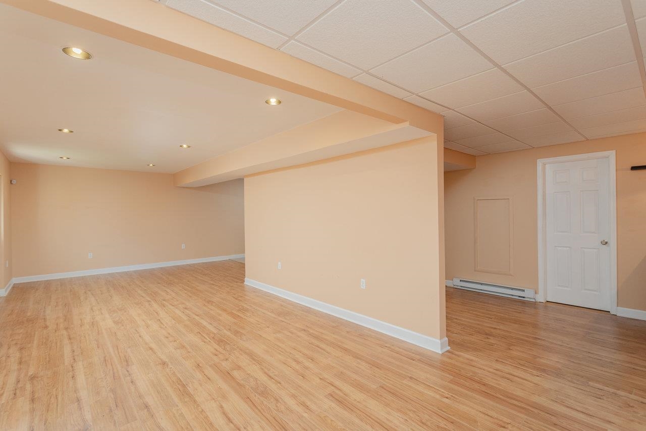 1381 BLUEWATER RD, ROCKINGHAM, Virginia 22801, 4 Bedrooms Bedrooms, ,3 BathroomsBathrooms,Residential,1381 BLUEWATER RD,666072 MLS # 666072