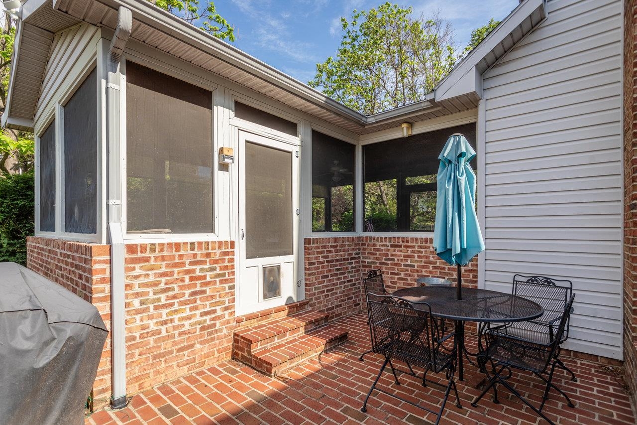 1381 BLUEWATER RD, ROCKINGHAM, Virginia 22801, 4 Bedrooms Bedrooms, ,3 BathroomsBathrooms,Residential,1381 BLUEWATER RD,666072 MLS # 666072