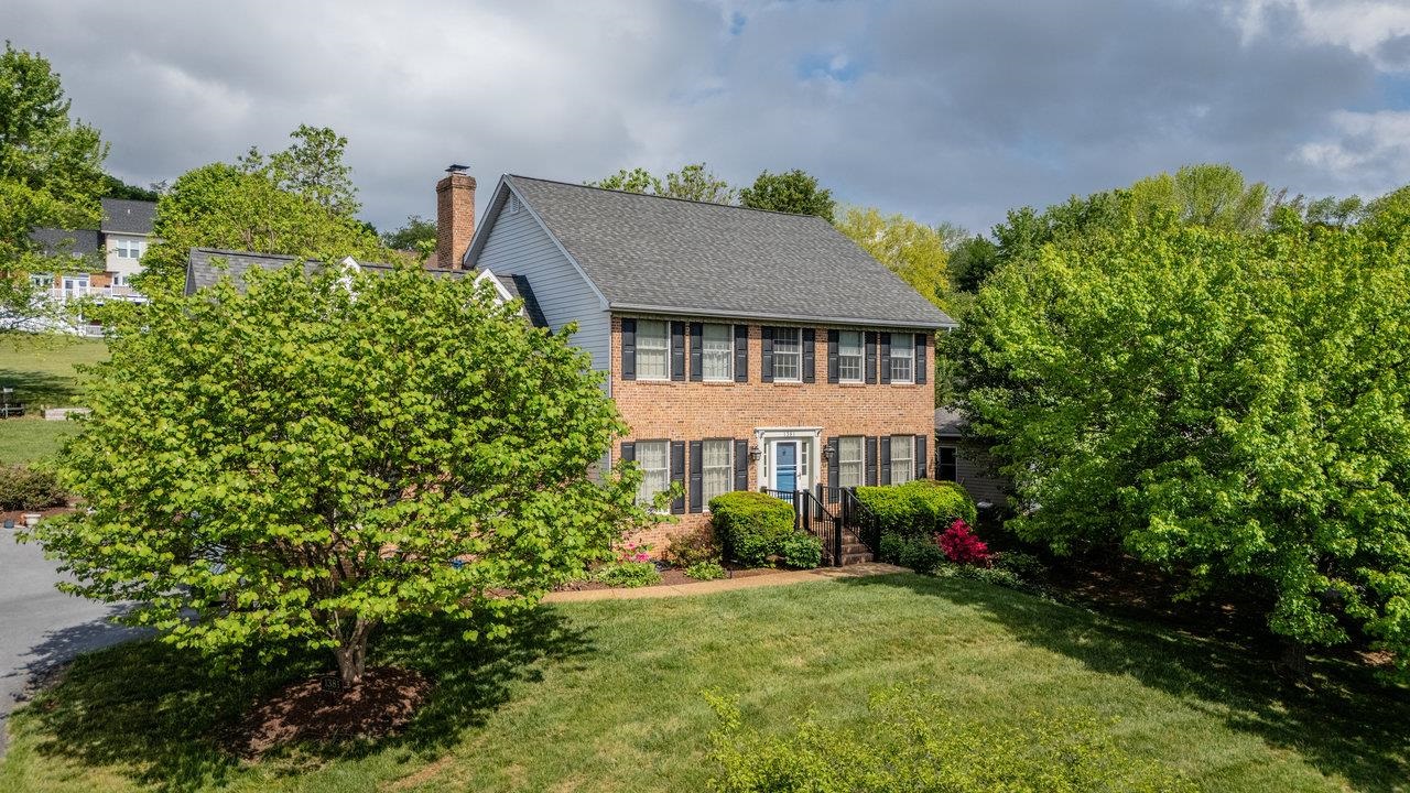 1381 BLUEWATER RD, ROCKINGHAM, Virginia 22801, 4 Bedrooms Bedrooms, ,3 BathroomsBathrooms,Residential,1381 BLUEWATER RD,666072 MLS # 666072