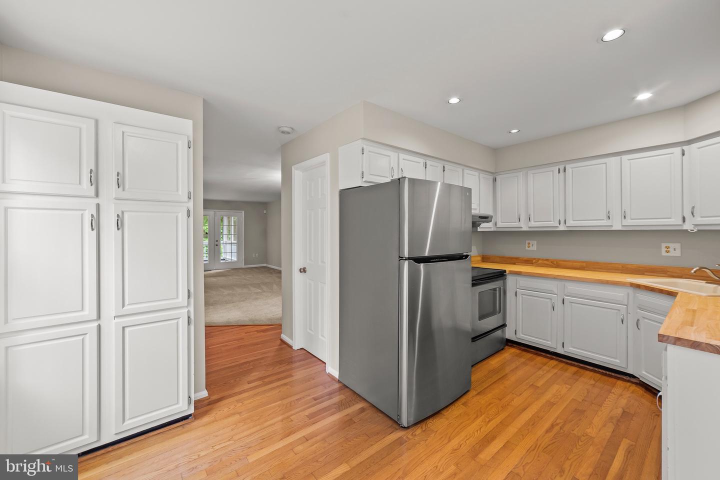 15435 BEACHWATER CT, DUMFRIES, Virginia 22025, 3 Bedrooms Bedrooms, ,2 BathroomsBathrooms,Residential,For sale,15435 BEACHWATER CT,VAPW2094410 MLS # VAPW2094410