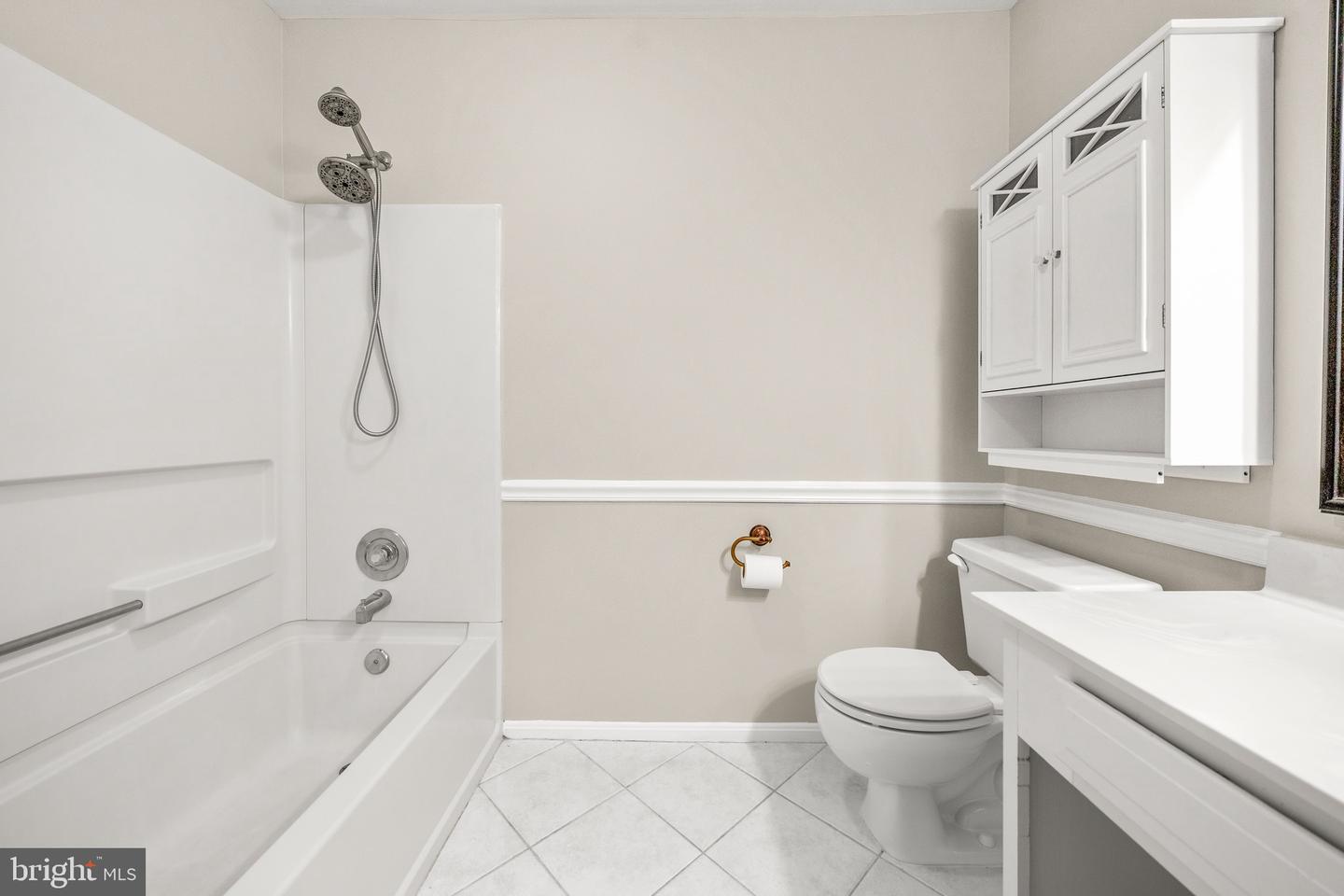 15435 BEACHWATER CT, DUMFRIES, Virginia 22025, 3 Bedrooms Bedrooms, ,2 BathroomsBathrooms,Residential,For sale,15435 BEACHWATER CT,VAPW2094410 MLS # VAPW2094410