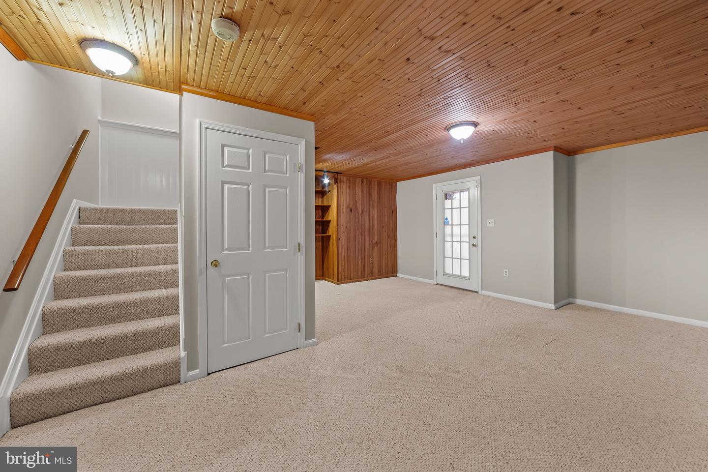 15435 BEACHWATER CT, DUMFRIES, Virginia 22025, 3 Bedrooms Bedrooms, ,2 BathroomsBathrooms,Residential,For sale,15435 BEACHWATER CT,VAPW2094410 MLS # VAPW2094410