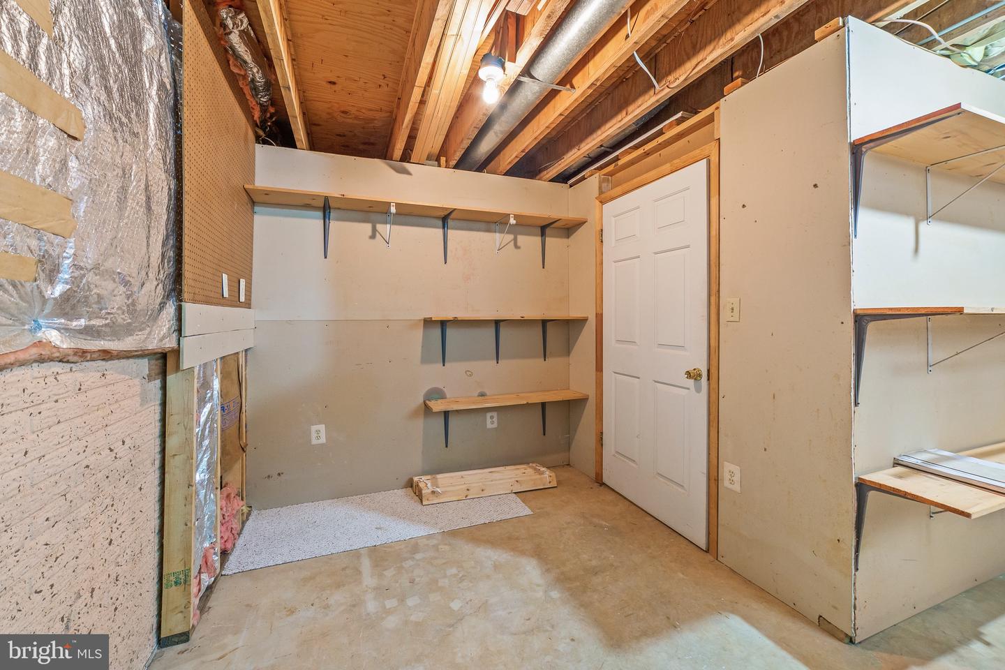 15435 BEACHWATER CT, DUMFRIES, Virginia 22025, 3 Bedrooms Bedrooms, ,2 BathroomsBathrooms,Residential,For sale,15435 BEACHWATER CT,VAPW2094410 MLS # VAPW2094410