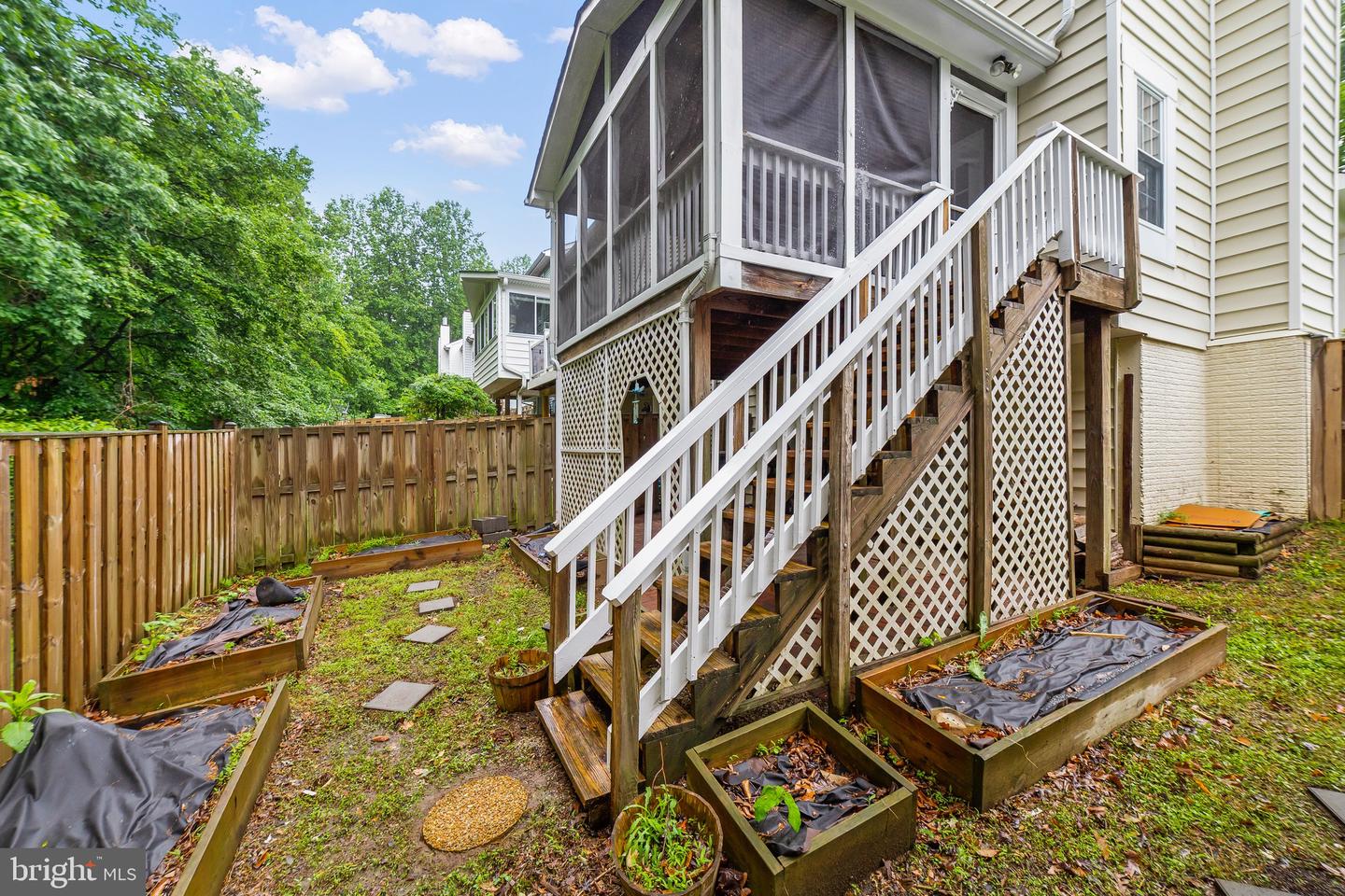 15435 BEACHWATER CT, DUMFRIES, Virginia 22025, 3 Bedrooms Bedrooms, ,2 BathroomsBathrooms,Residential,For sale,15435 BEACHWATER CT,VAPW2094410 MLS # VAPW2094410