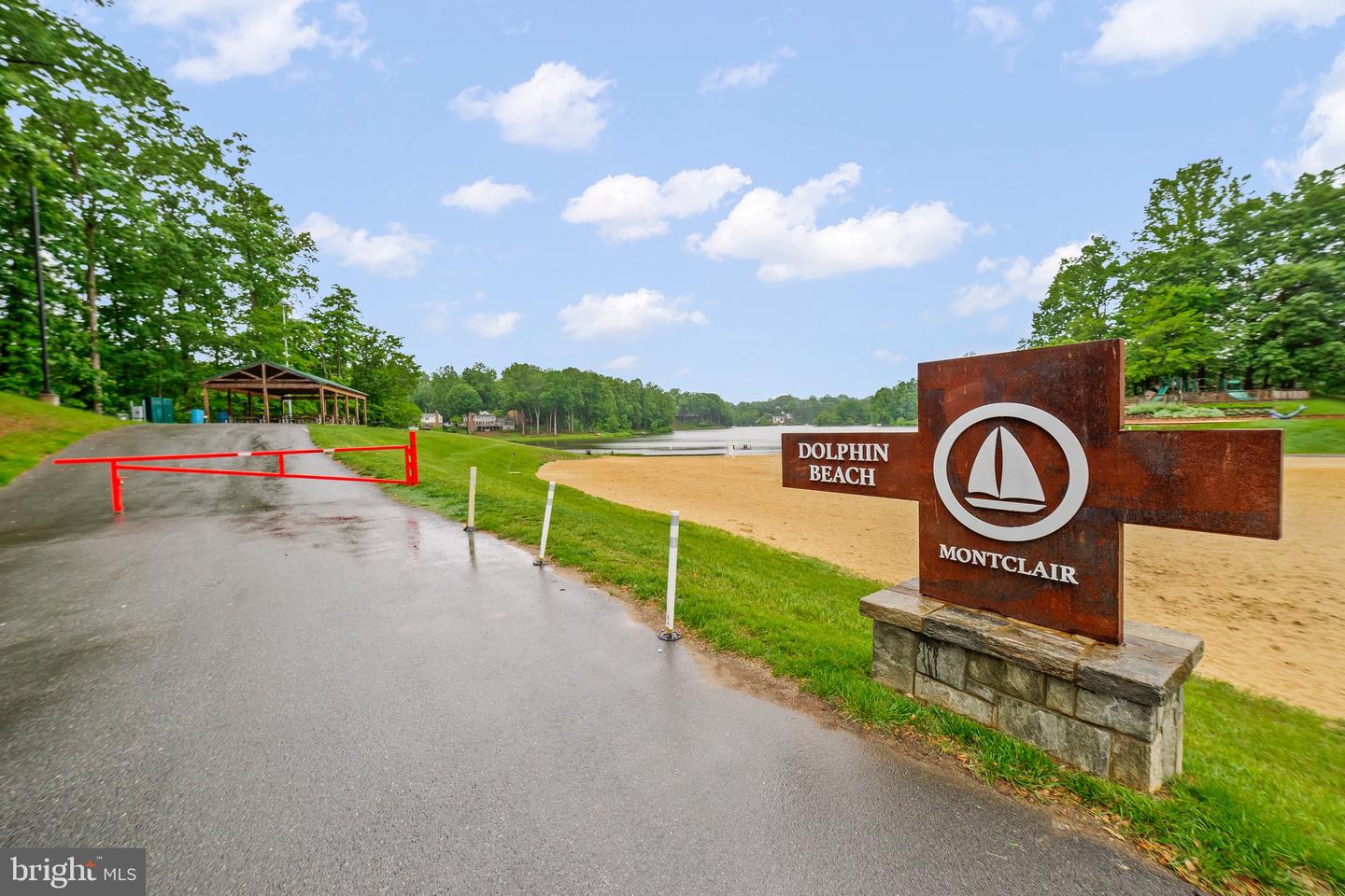 15435 BEACHWATER CT, DUMFRIES, Virginia 22025, 3 Bedrooms Bedrooms, ,2 BathroomsBathrooms,Residential,For sale,15435 BEACHWATER CT,VAPW2094410 MLS # VAPW2094410