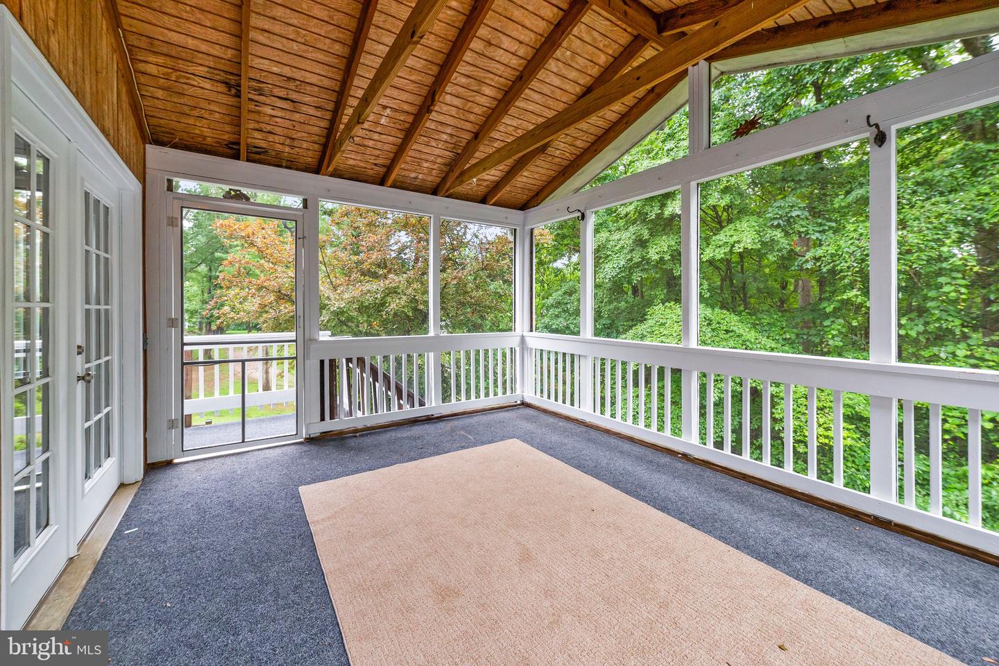 15435 BEACHWATER CT, DUMFRIES, Virginia 22025, 3 Bedrooms Bedrooms, ,2 BathroomsBathrooms,Residential,For sale,15435 BEACHWATER CT,VAPW2094410 MLS # VAPW2094410
