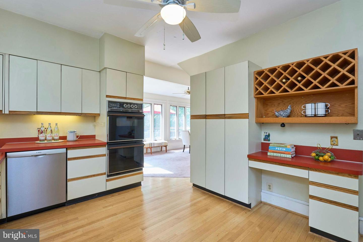 3406 3RD ST N, ARLINGTON, Virginia 22201, 5 Bedrooms Bedrooms, ,3 BathroomsBathrooms,Residential,For sale,3406 3RD ST N,VAAR2057426 MLS # VAAR2057426