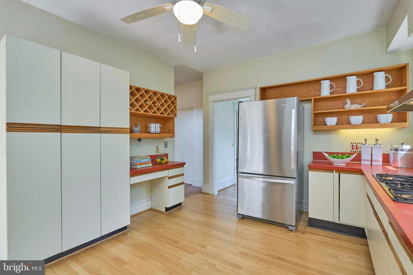 3406 3RD ST N, ARLINGTON, Virginia 22201, 5 Bedrooms Bedrooms, ,3 BathroomsBathrooms,Residential,For sale,3406 3RD ST N,VAAR2057426 MLS # VAAR2057426