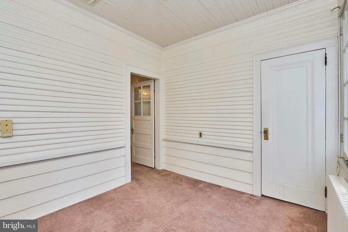 3406 3RD ST N, ARLINGTON, Virginia 22201, 5 Bedrooms Bedrooms, ,3 BathroomsBathrooms,Residential,For sale,3406 3RD ST N,VAAR2057426 MLS # VAAR2057426