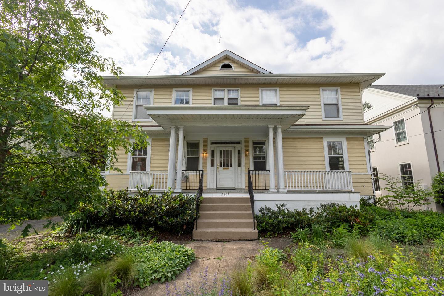 3406 3RD ST N, ARLINGTON, Virginia 22201, 5 Bedrooms Bedrooms, ,3 BathroomsBathrooms,Residential,For sale,3406 3RD ST N,VAAR2057426 MLS # VAAR2057426
