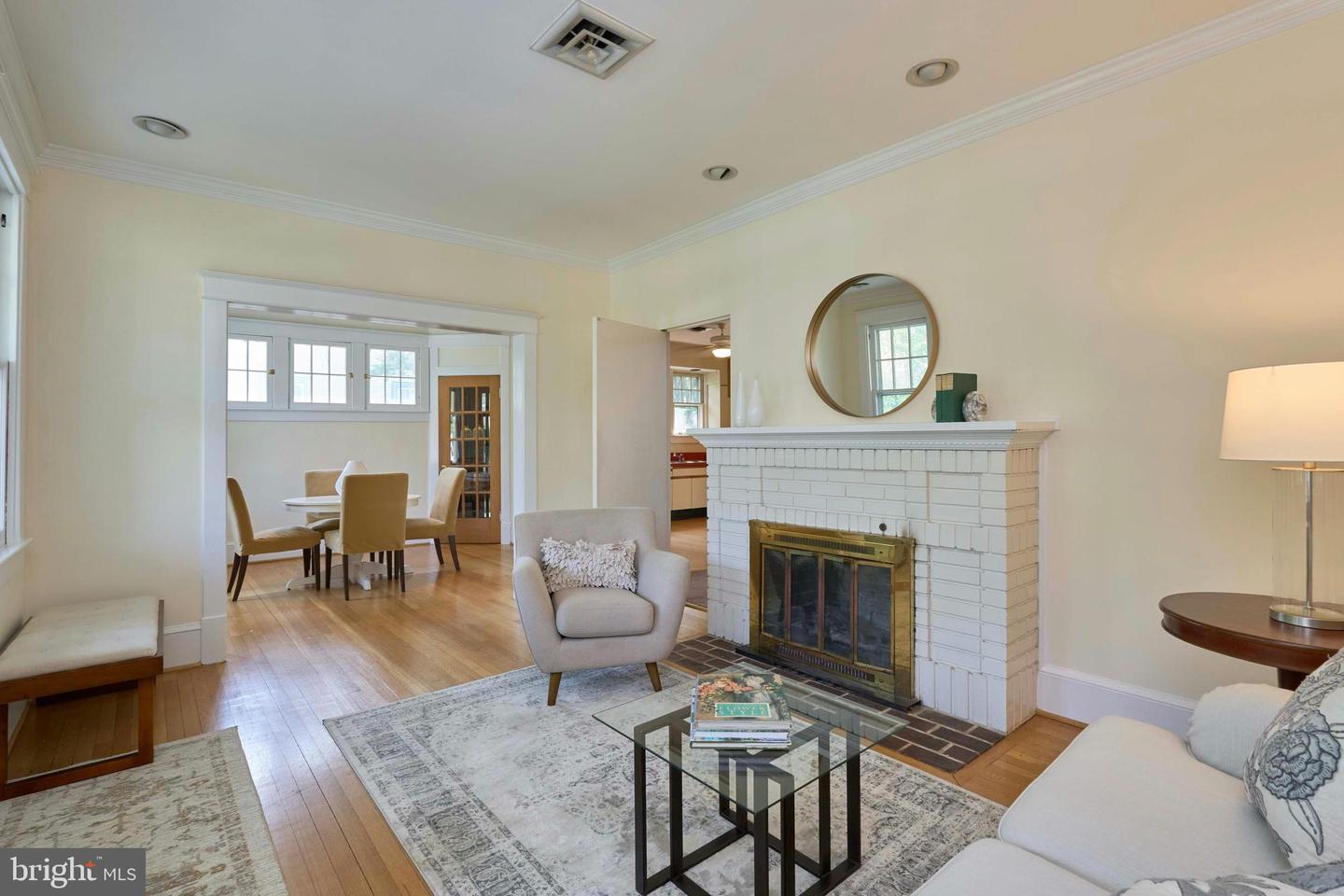 3406 3RD ST N, ARLINGTON, Virginia 22201, 5 Bedrooms Bedrooms, ,3 BathroomsBathrooms,Residential,For sale,3406 3RD ST N,VAAR2057426 MLS # VAAR2057426