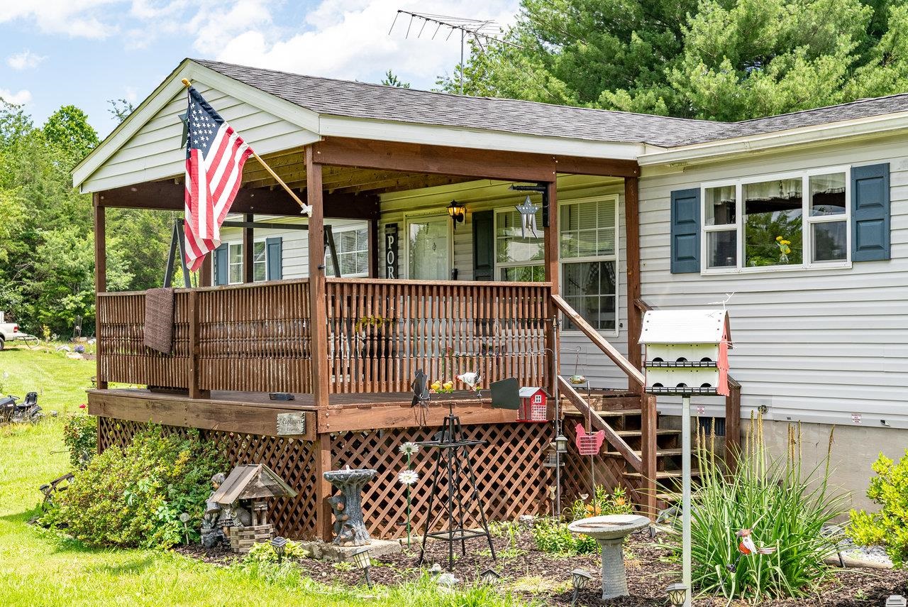 3930 WILLIAMS LN, ELKTON, Virginia 22827, 3 Bedrooms Bedrooms, ,2 BathroomsBathrooms,Residential,3930 WILLIAMS LN,666076 MLS # 666076