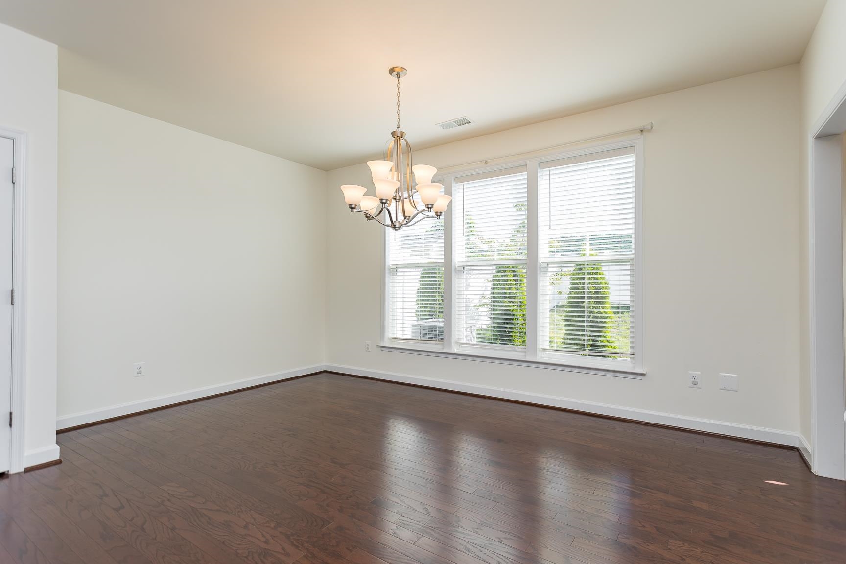 3267 BATTERY PARK PL, ROCKINGHAM, Virginia 22801, 3 Bedrooms Bedrooms, ,2 BathroomsBathrooms,Residential,3267 BATTERY PARK PL,666077 MLS # 666077