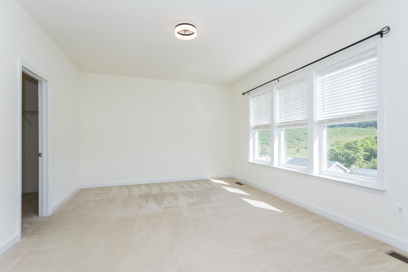 3267 BATTERY PARK PL, ROCKINGHAM, Virginia 22801, 3 Bedrooms Bedrooms, ,2 BathroomsBathrooms,Residential,3267 BATTERY PARK PL,666077 MLS # 666077