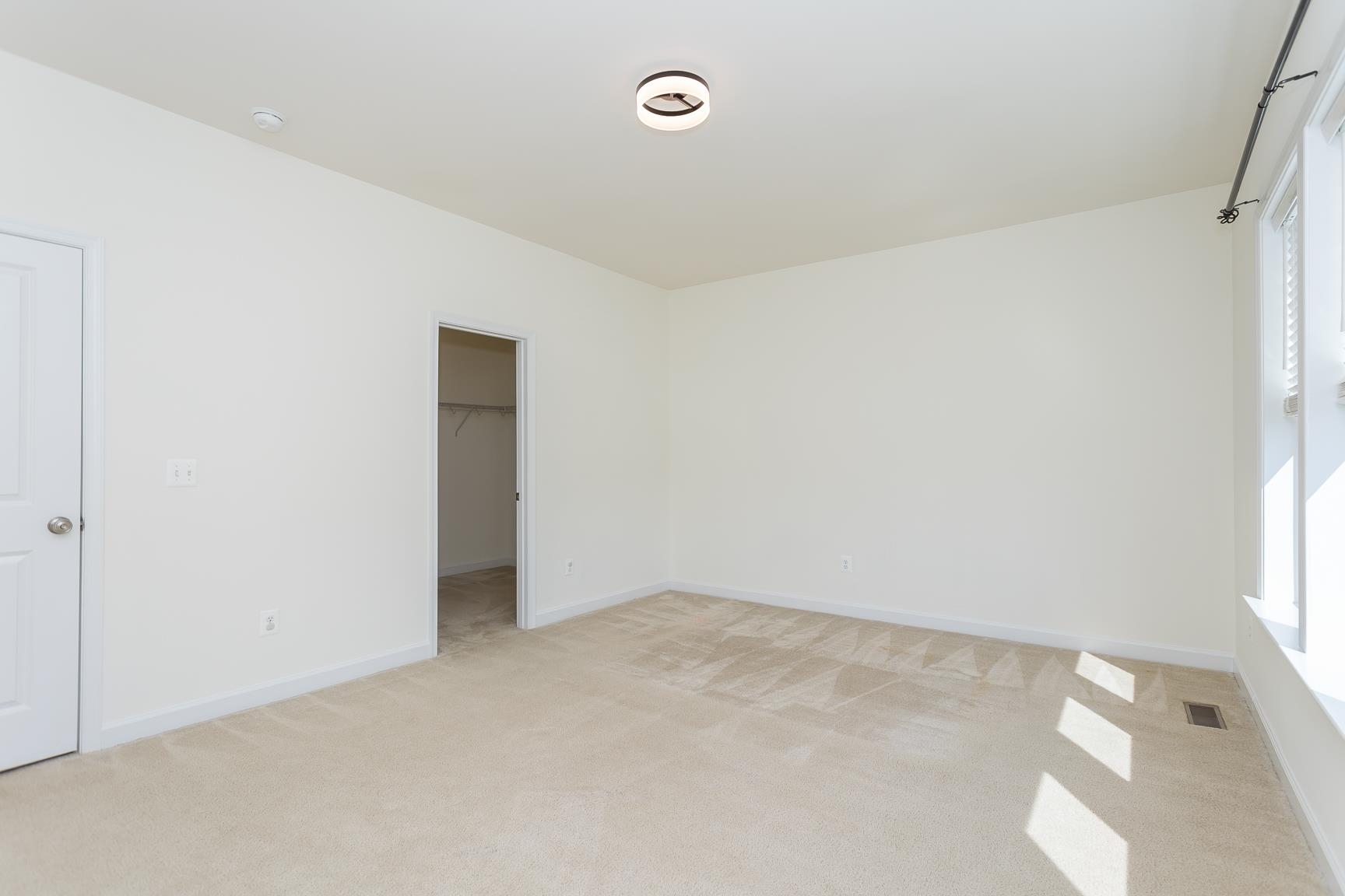 3267 BATTERY PARK PL, ROCKINGHAM, Virginia 22801, 3 Bedrooms Bedrooms, ,2 BathroomsBathrooms,Residential,3267 BATTERY PARK PL,666077 MLS # 666077