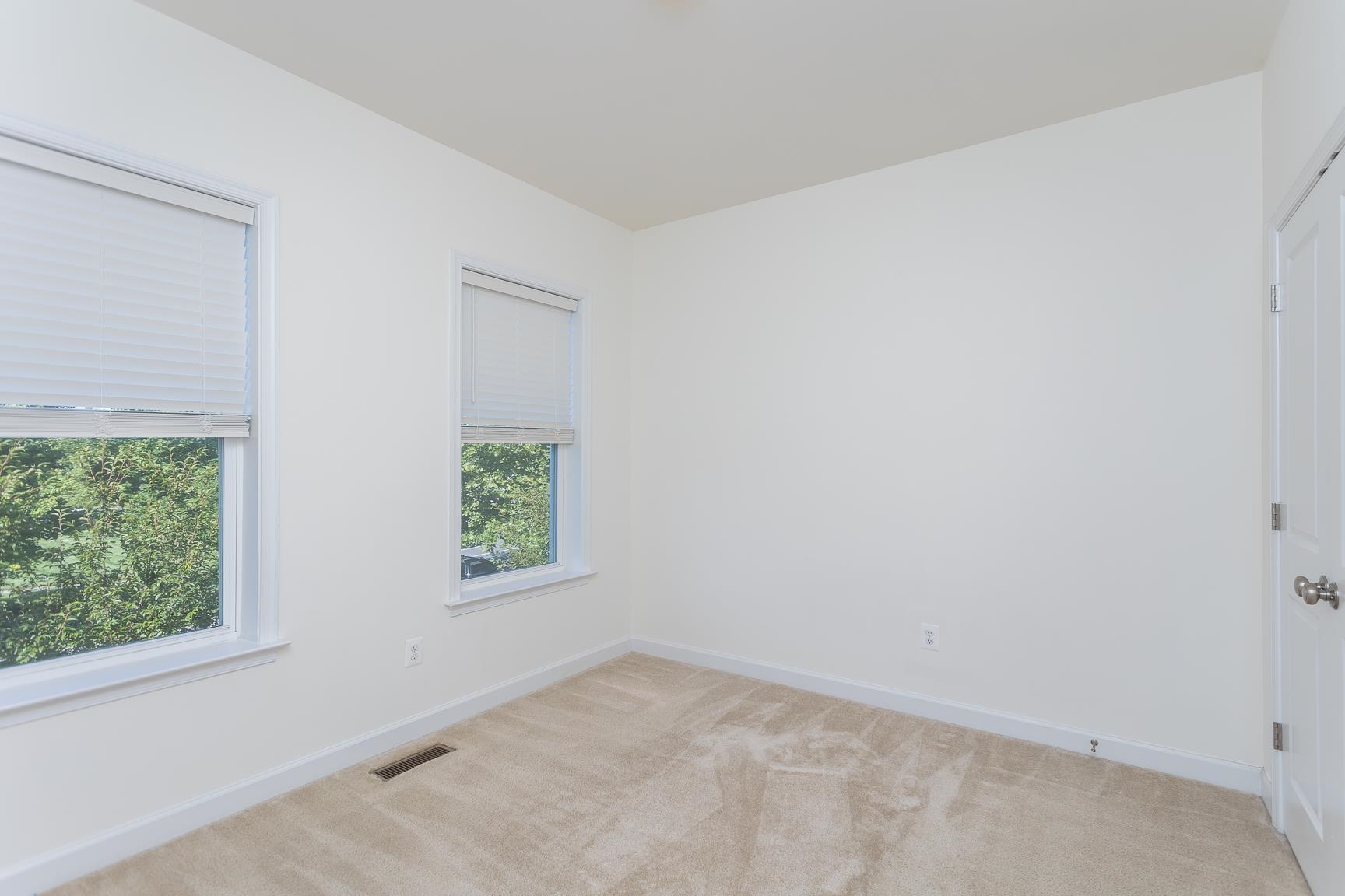 3267 BATTERY PARK PL, ROCKINGHAM, Virginia 22801, 3 Bedrooms Bedrooms, ,2 BathroomsBathrooms,Residential,3267 BATTERY PARK PL,666077 MLS # 666077