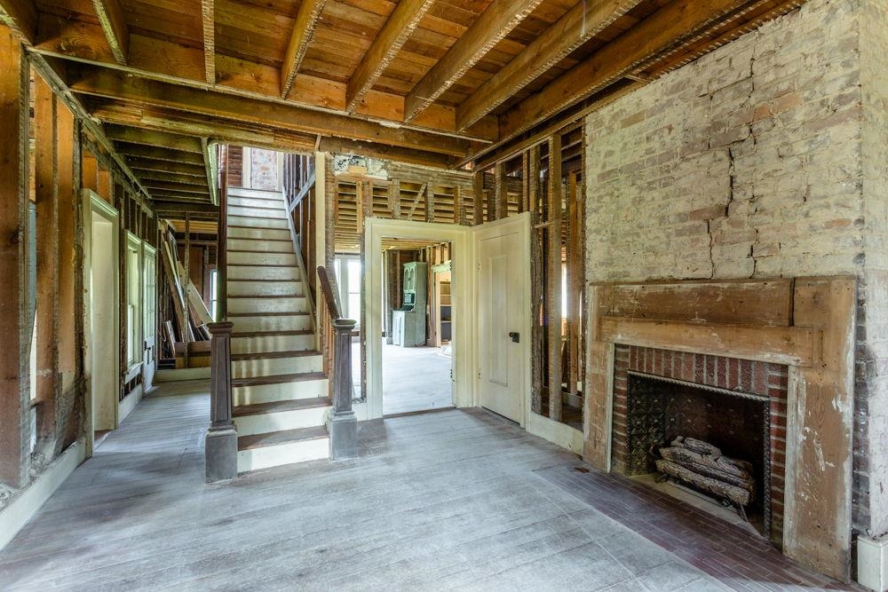 8748 NORTH VALLEY PIKE, ROCKINGHAM, Virginia 22802, 4 Bedrooms Bedrooms, ,2 BathroomsBathrooms,Residential,8748 NORTH VALLEY PIKE,666080 MLS # 666080