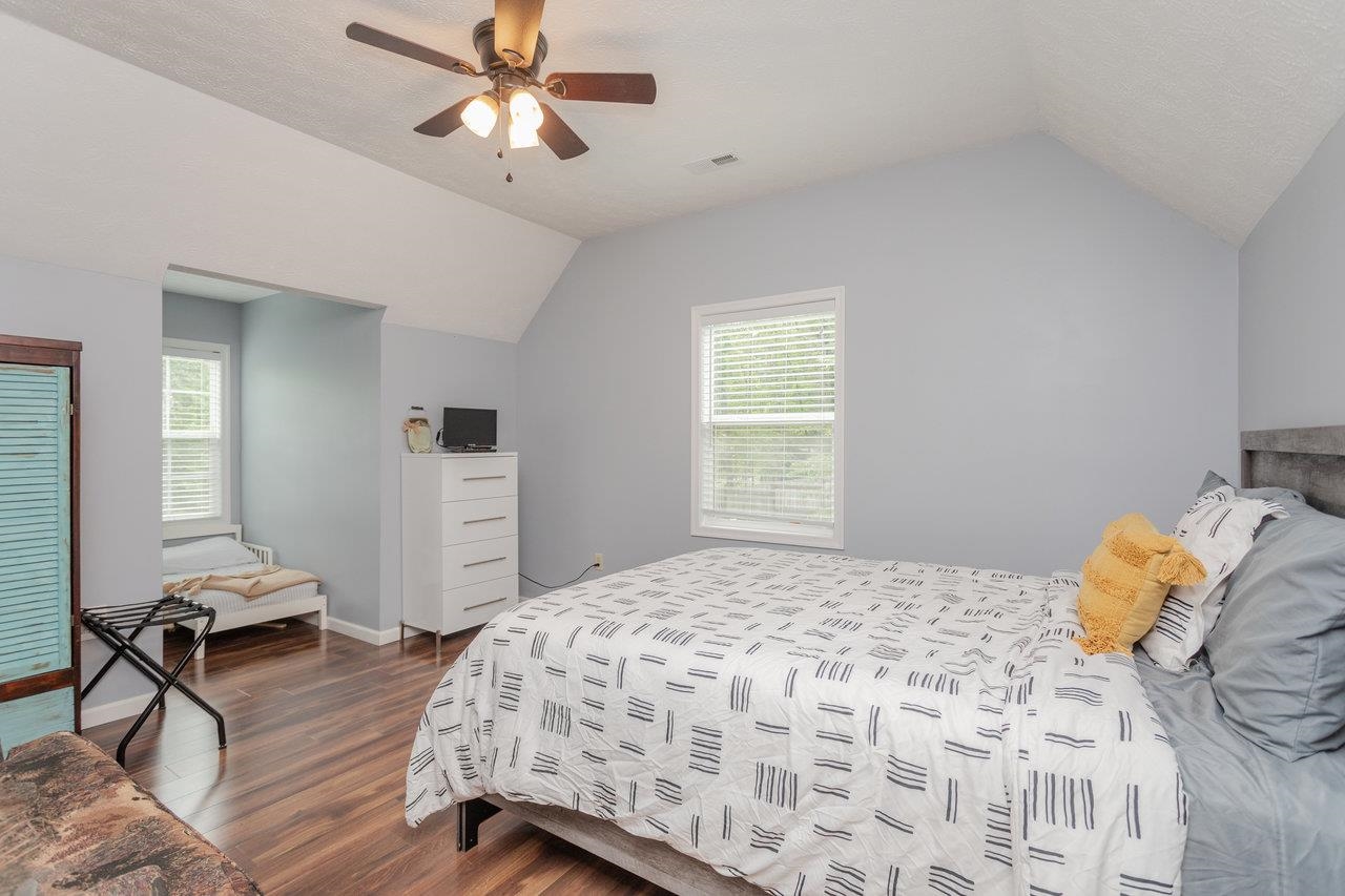 159 PARK VIEW LN, SHENANDOAH, Virginia 22849, 3 Bedrooms Bedrooms, ,2 BathroomsBathrooms,Residential,159 PARK VIEW LN,666082 MLS # 666082