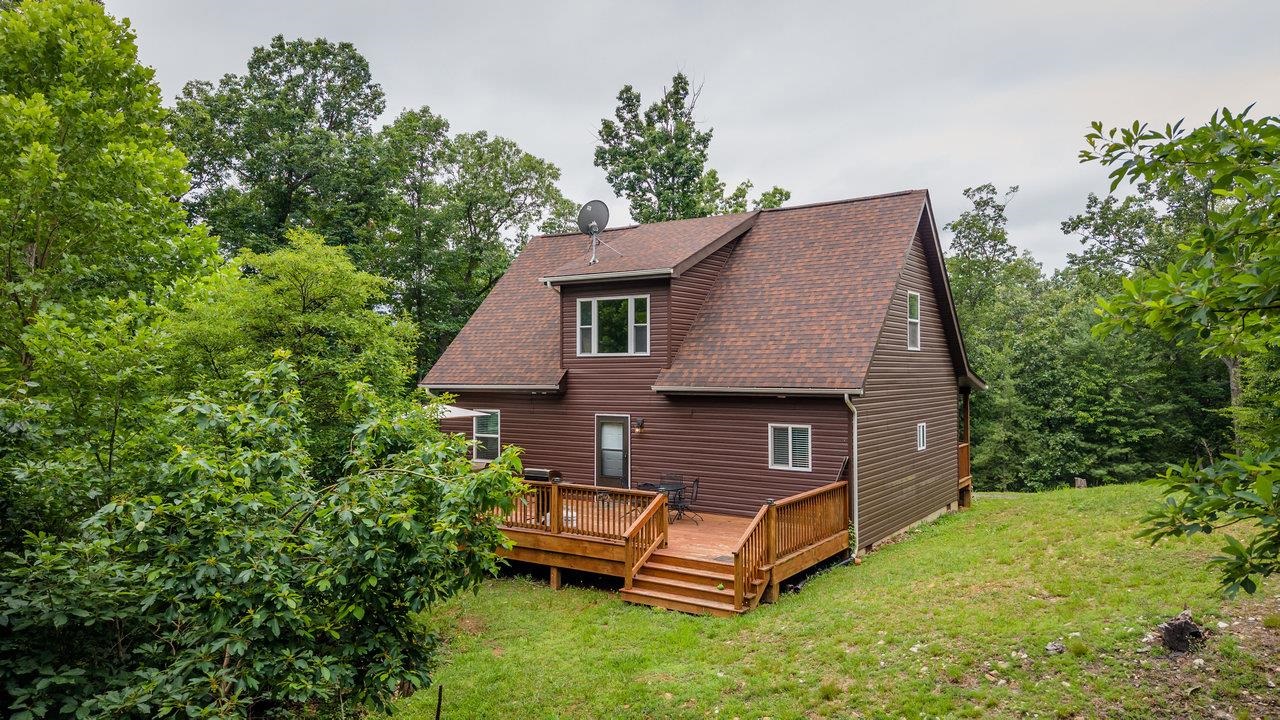 159 PARK VIEW LN, SHENANDOAH, Virginia 22849, 3 Bedrooms Bedrooms, ,2 BathroomsBathrooms,Residential,159 PARK VIEW LN,666082 MLS # 666082