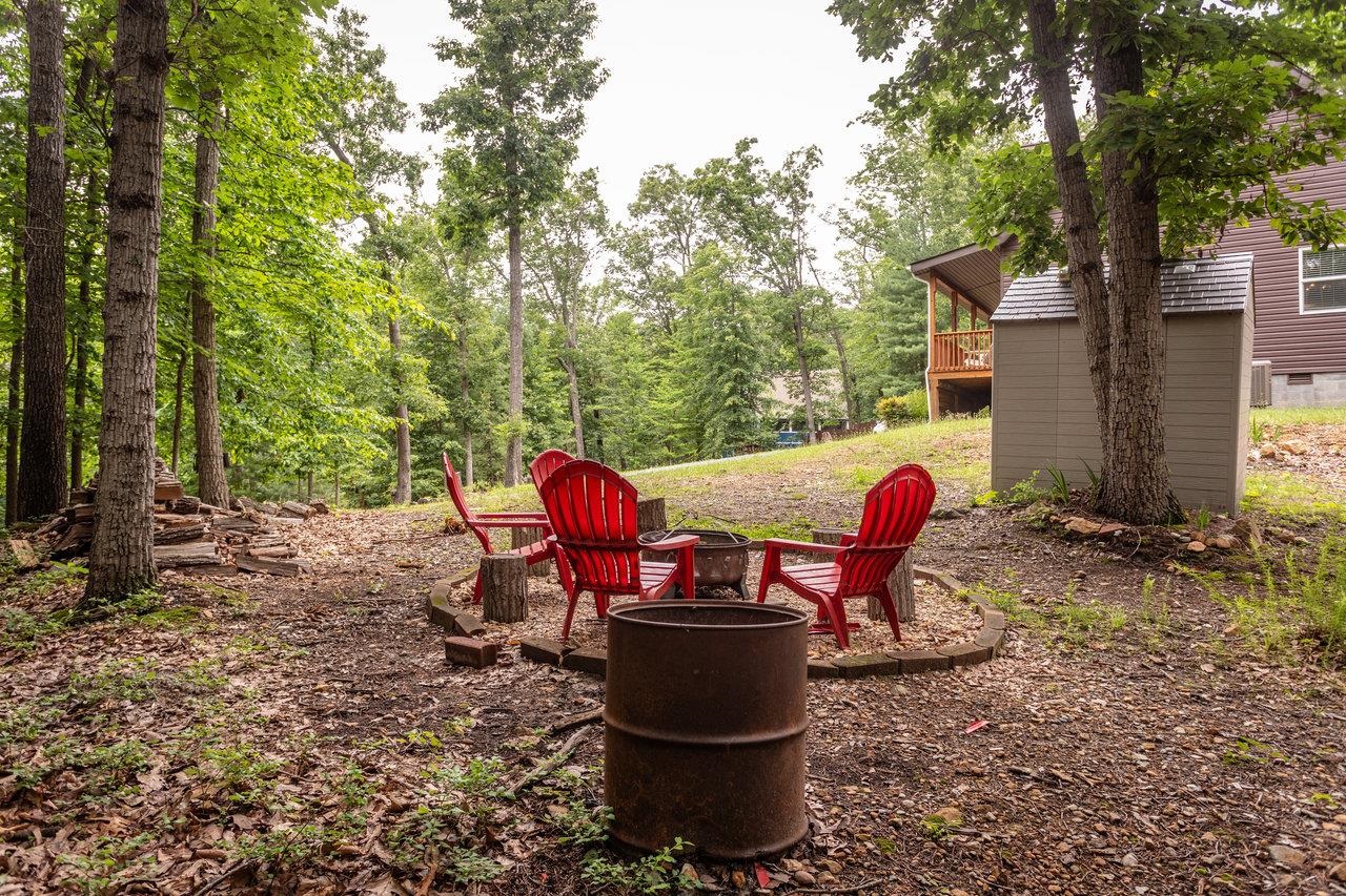 159 PARK VIEW LN, SHENANDOAH, Virginia 22849, 3 Bedrooms Bedrooms, ,2 BathroomsBathrooms,Residential,159 PARK VIEW LN,666082 MLS # 666082