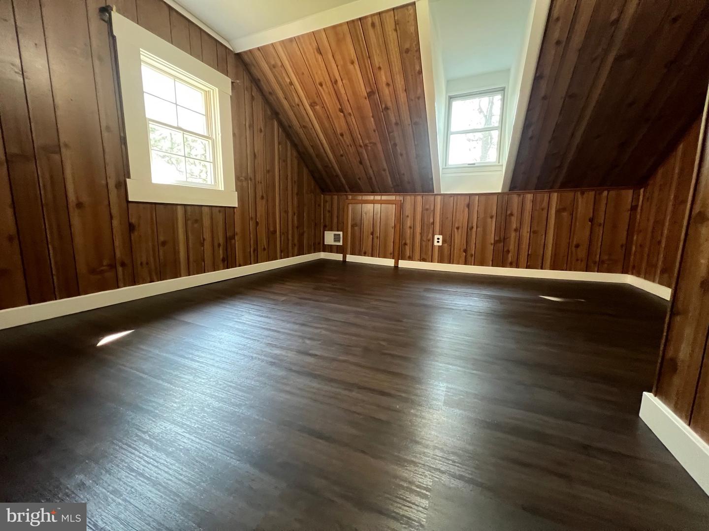 9872 RED HILL RD, SPOTSYLVANIA, Virginia 22553, 4 Bedrooms Bedrooms, ,3 BathroomsBathrooms,Residential,For sale,9872 RED HILL RD,VASP2034028 MLS # VASP2034028